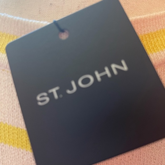 St. John Knit with tags and slight imperfection. - Picture 3 of 4
